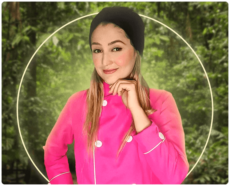 Chef Carol com jaleco rosa, criadora do método Laticínios do Futuro